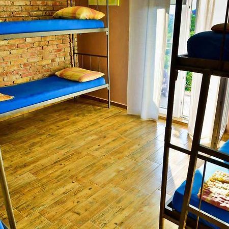 Hostel Anton Tivat Bagian luar foto