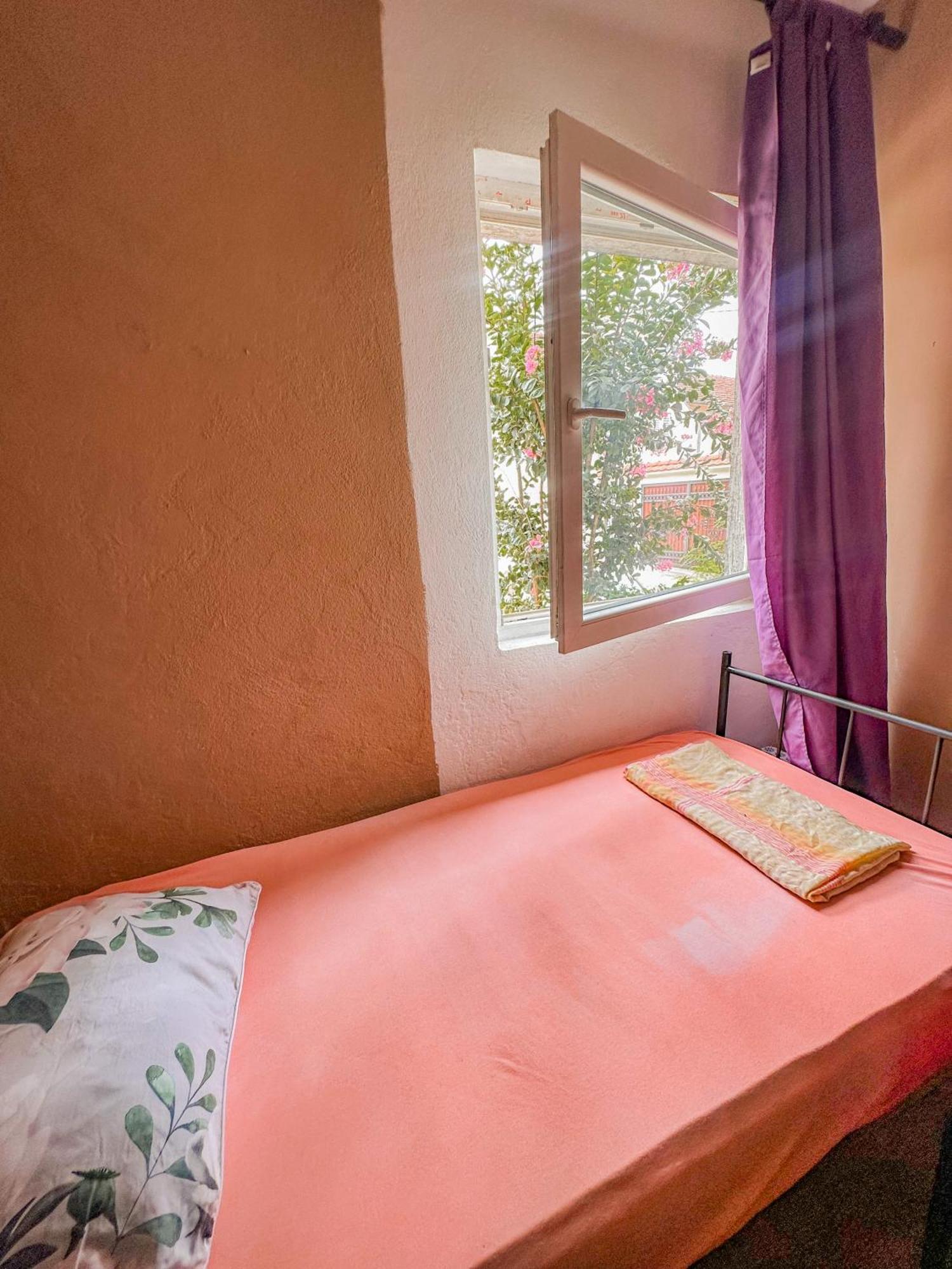 Hostel Anton Tivat Bagian luar foto