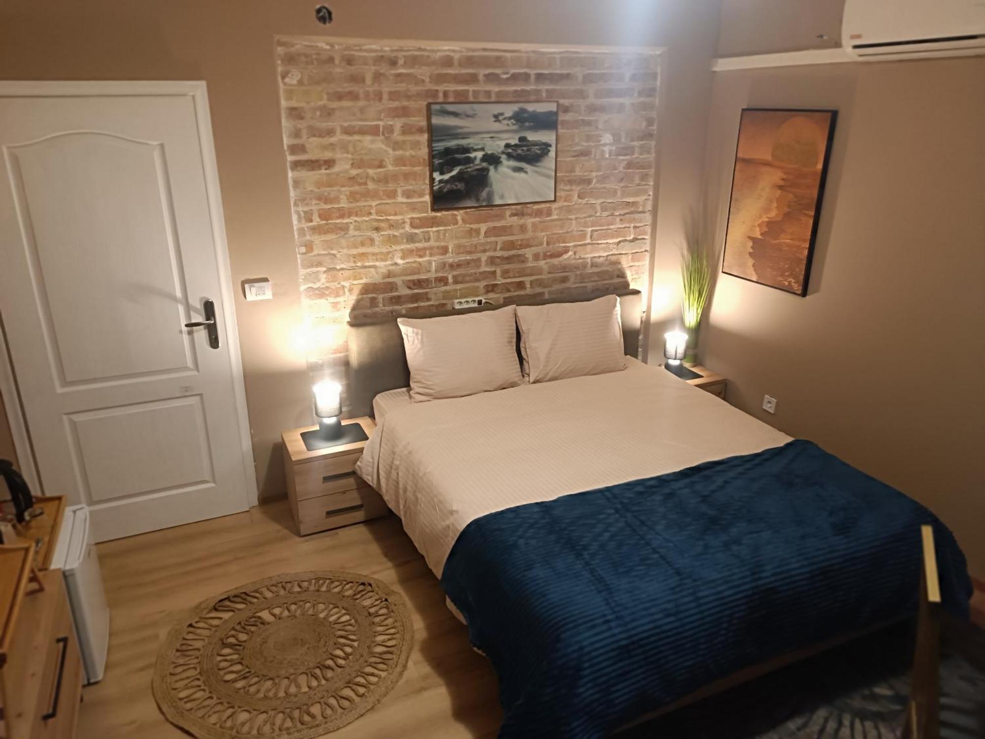 Hostel Anton Tivat Bagian luar foto